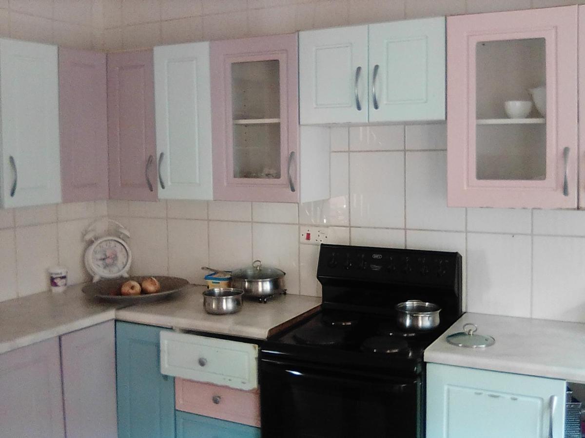 Bed and Breakfast Sugar Shack Backpackers Botswana à Gaborone Extérieur photo